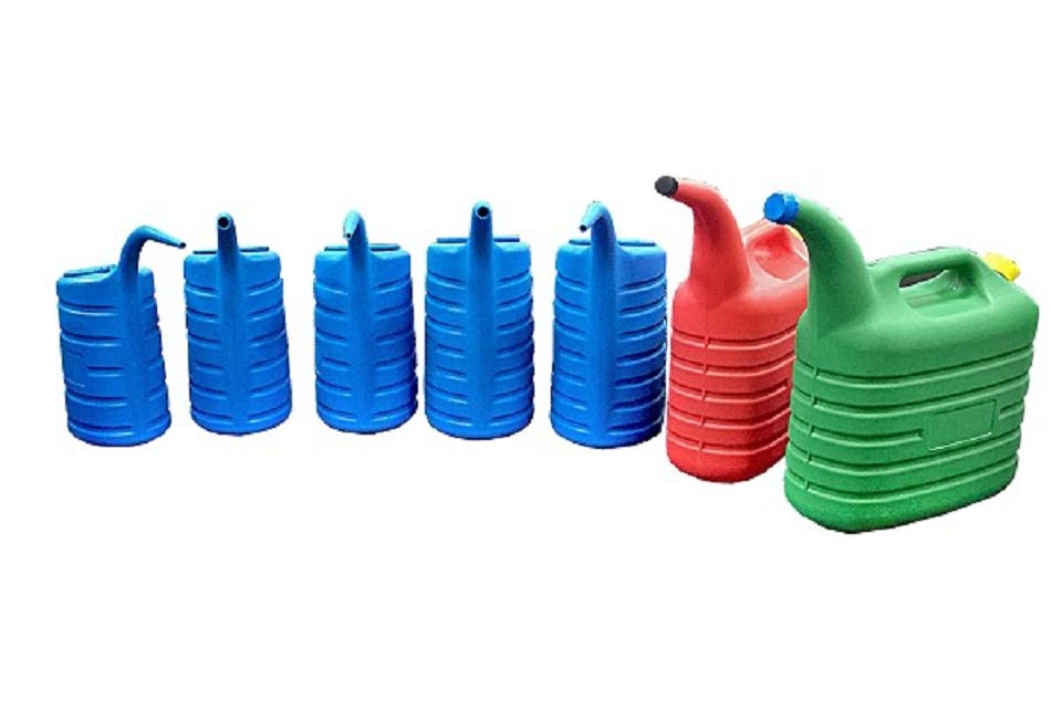 Measuring Oil Jug With Rigid Spout & Thumb Lid