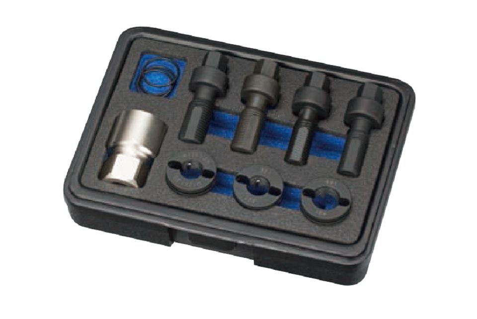 Wheel Internal Thread Kit & Reverse Action Wheel Stud Thread Restorer Kit