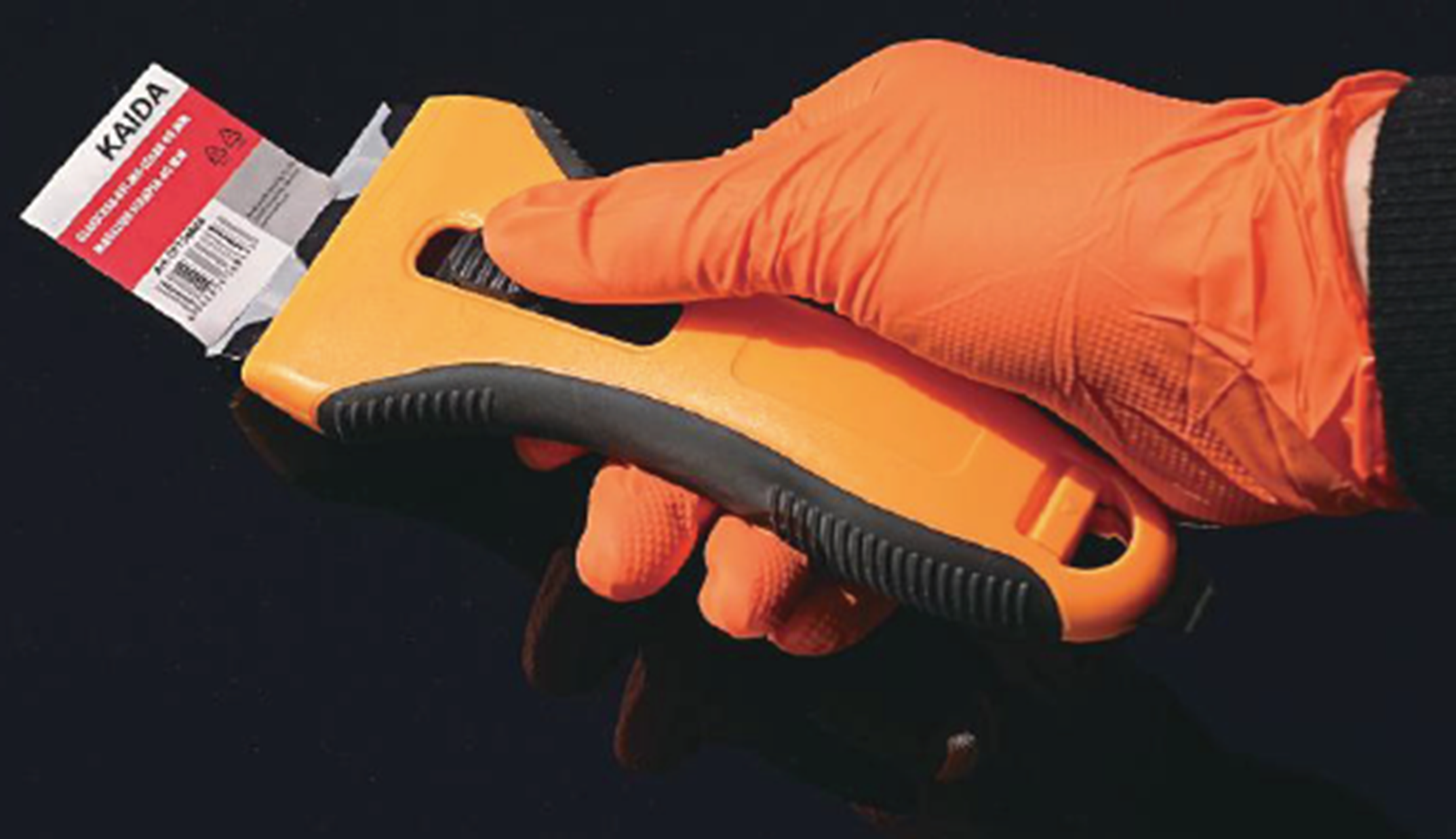 Application of ZP250925.07 multi blades auto-loading scraper with 6pcs spare blades