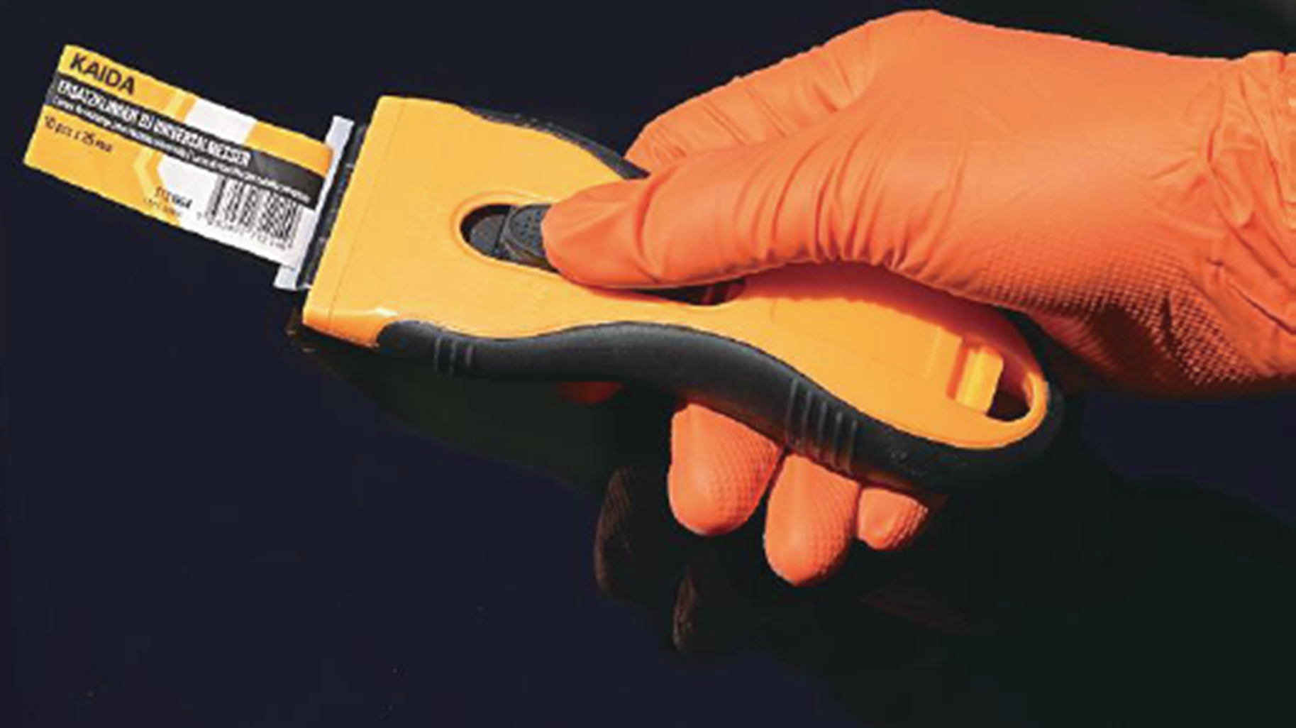Application of ZP250925.08 multi blades auto-loading scraper with 4pcs spare blades