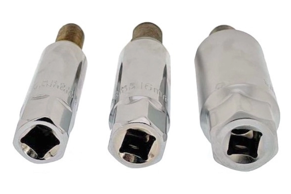 Spring-Loaded Detent Ball Spark Plug Socket