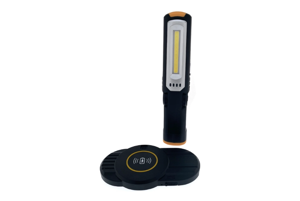 Wireless Folding Work Light with Wireless Charging Pad