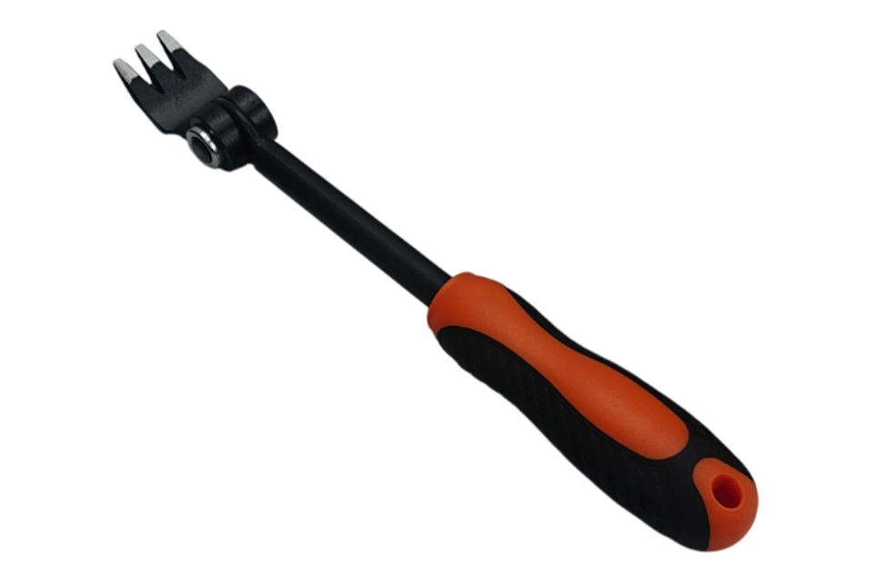 Three-Clawed Jaw Head Indexing Staple Puller