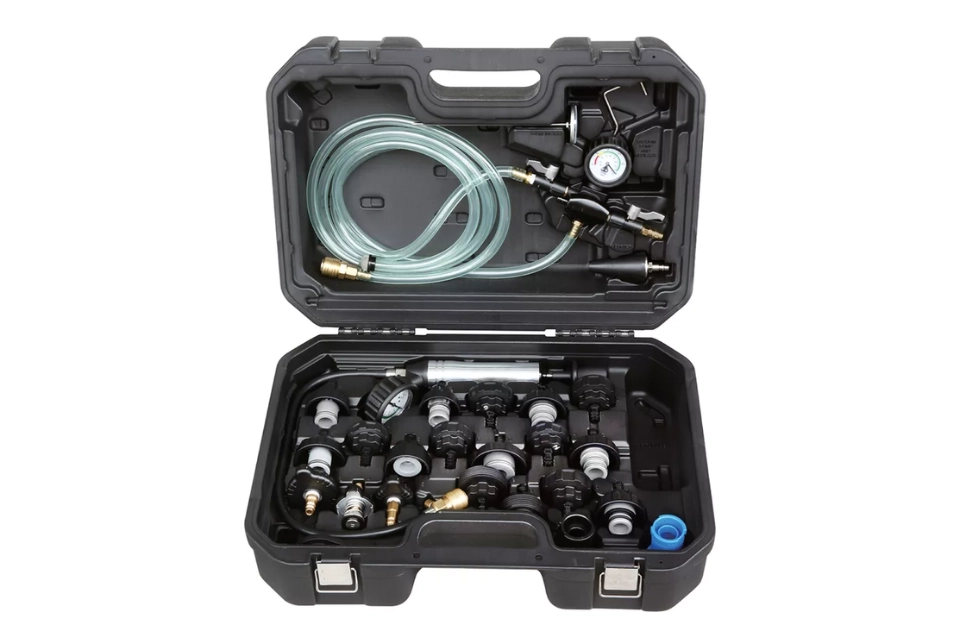 Cooling System Leakage Tester / Vacuum - Type Coolant Refiling