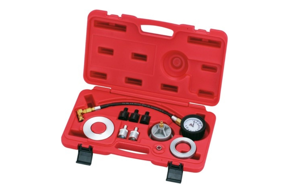 Oil Pressure Test Kit - CN0101