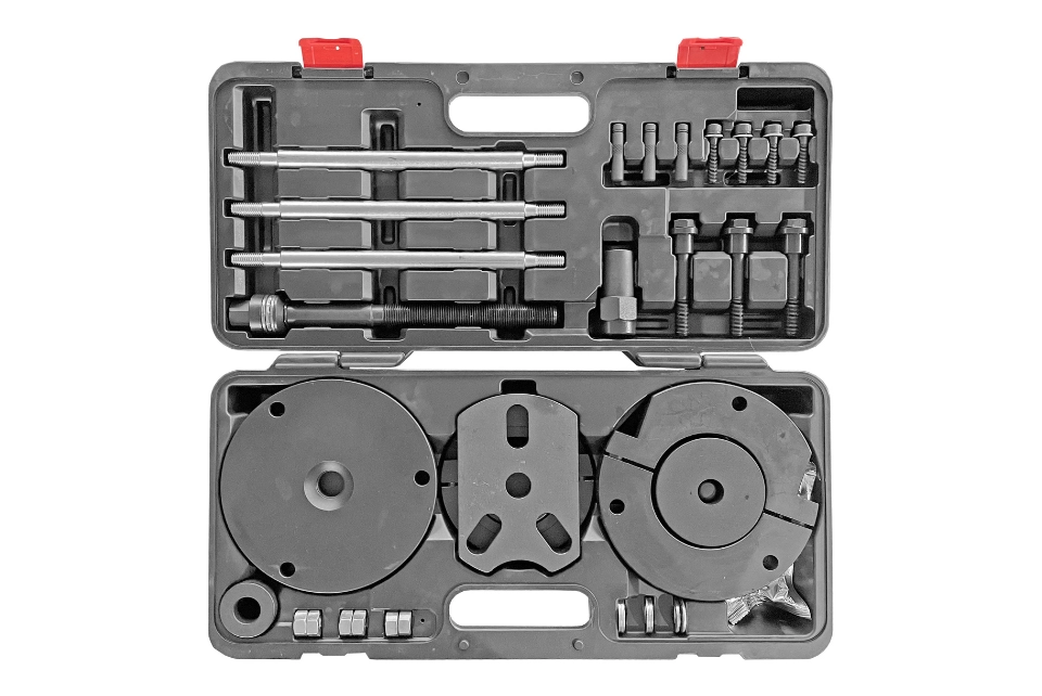 Rear Wheel Bearing Removal & Insertion Kit