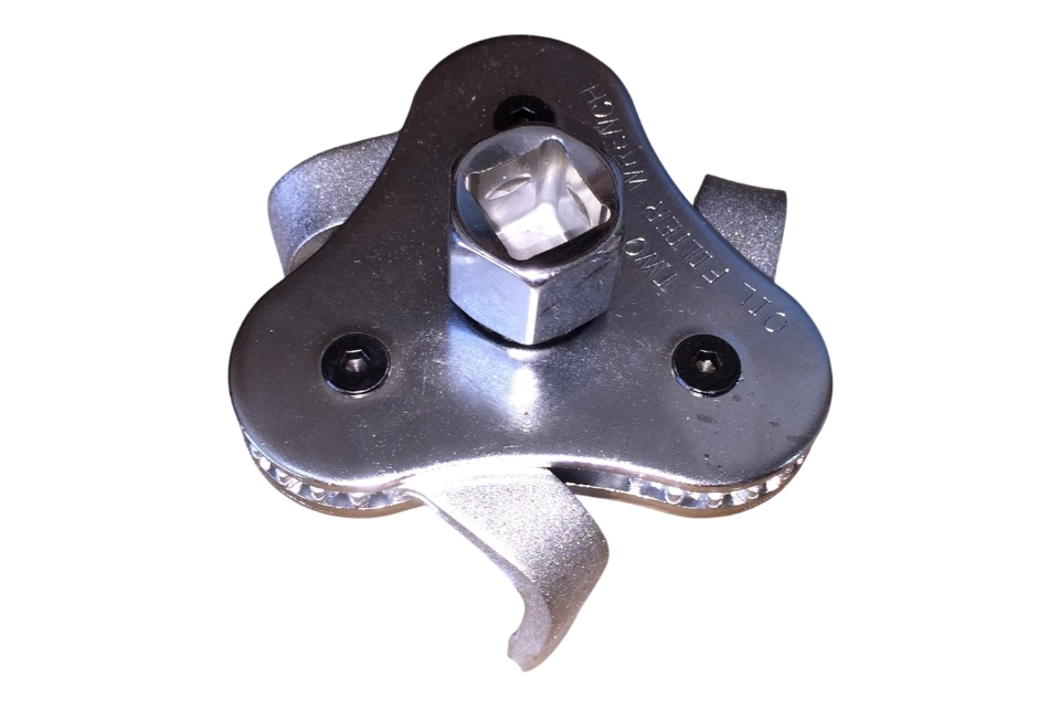 AP Oil Filter Wrench - 3 Legs