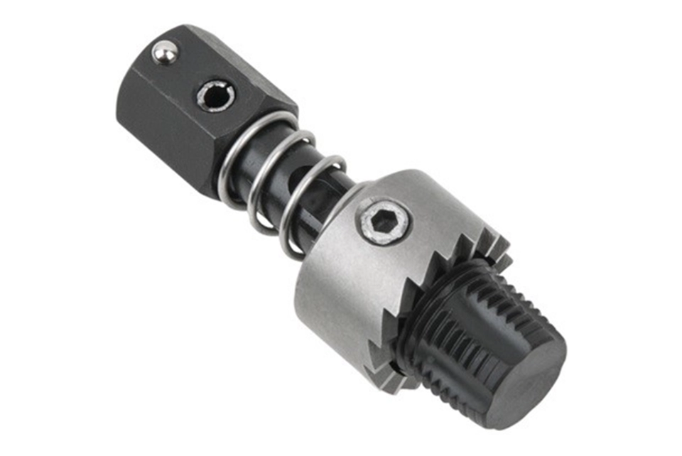 Special Thread Cleaner with Integrated Seal Seat Milling Tool