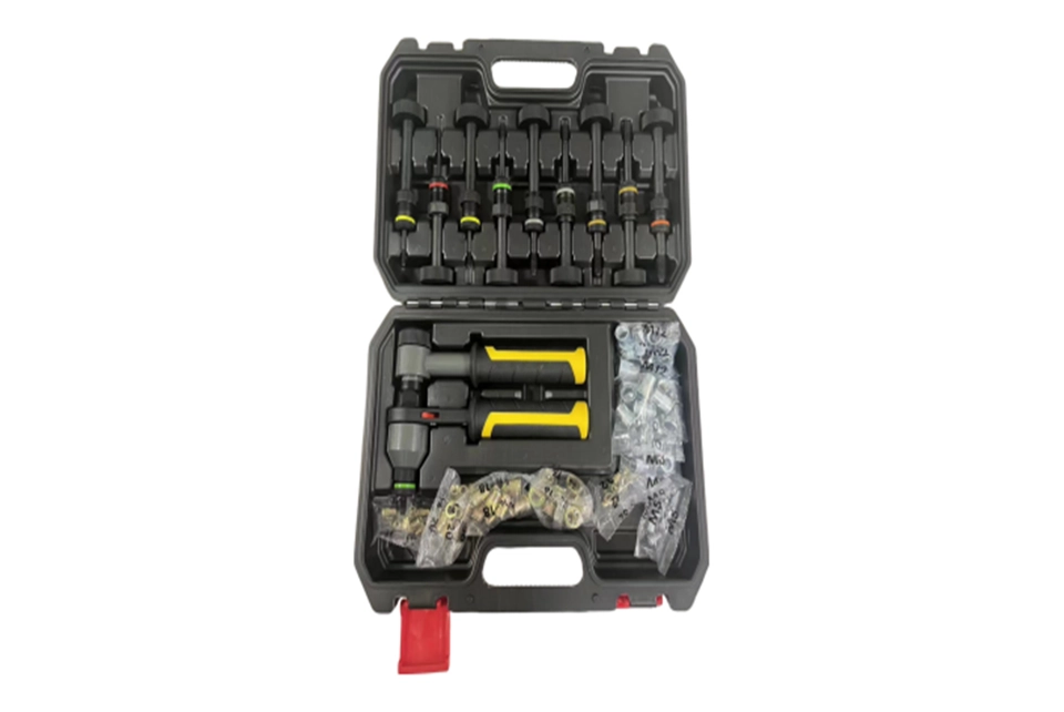 111PC Heavy Duty Ratcheting Nut Riveter Set
