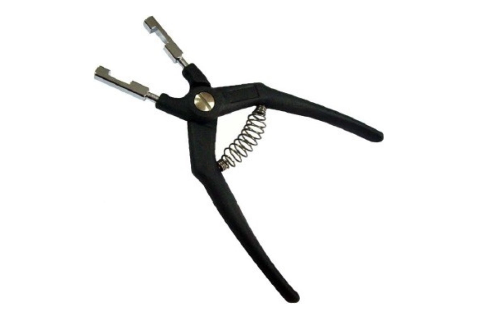Fuel Line Pliers - CN1051